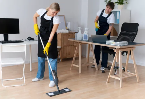 Nettoyage de bureau professionnel à Lanteuil